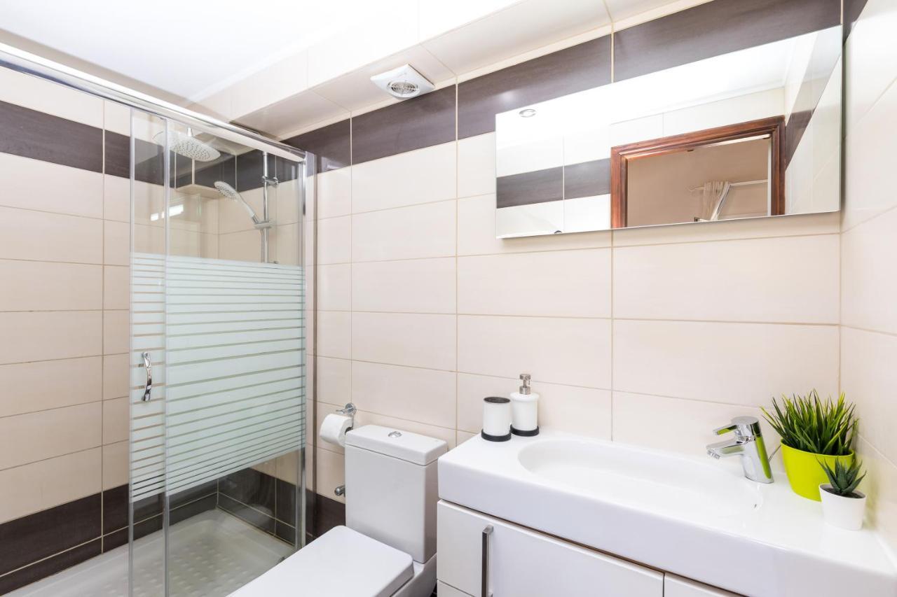 Villa St Nicholas House With Private Heated Pool Дассия Экстерьер фото