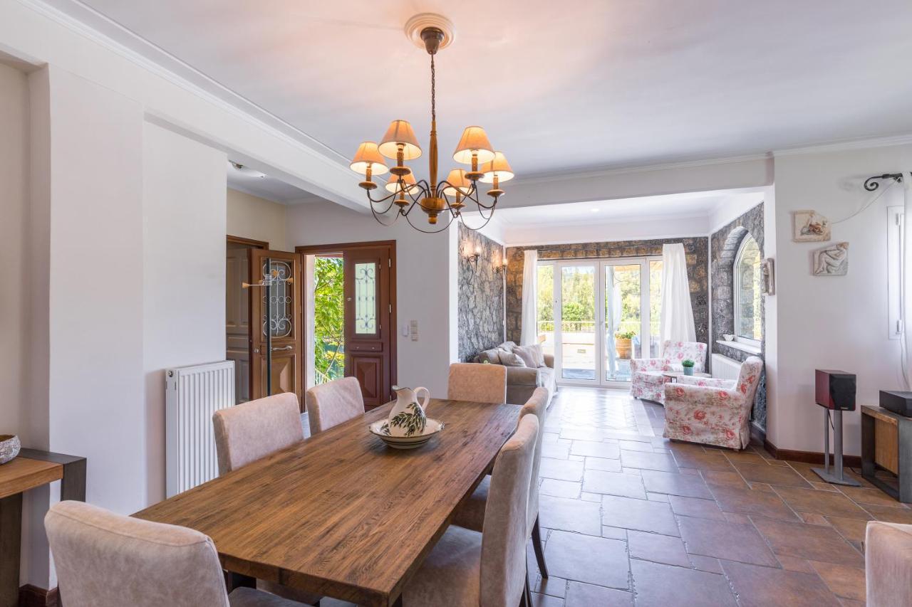 Villa St Nicholas House With Private Heated Pool Дассия Экстерьер фото