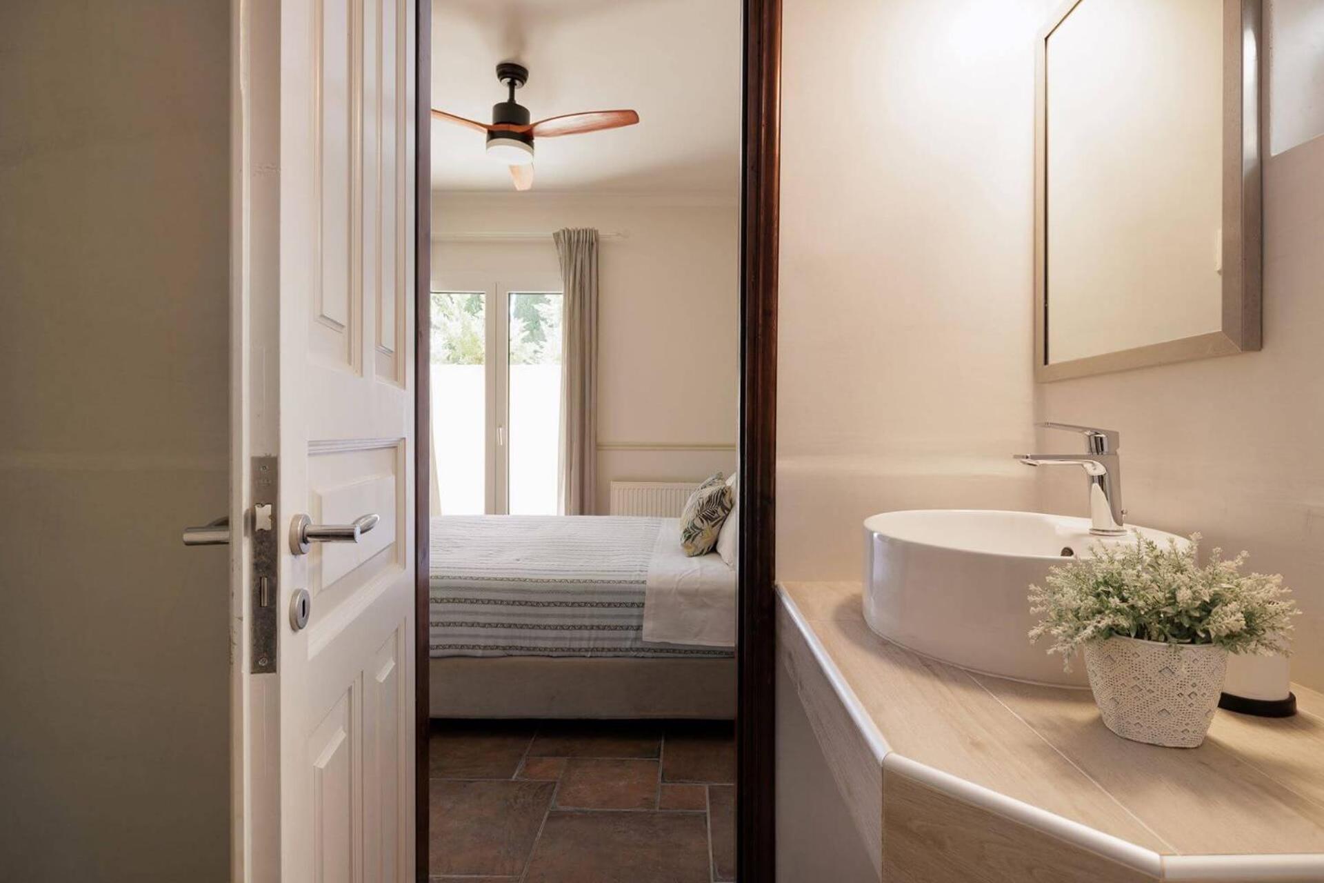 Villa St Nicholas House With Private Heated Pool Дассия Экстерьер фото