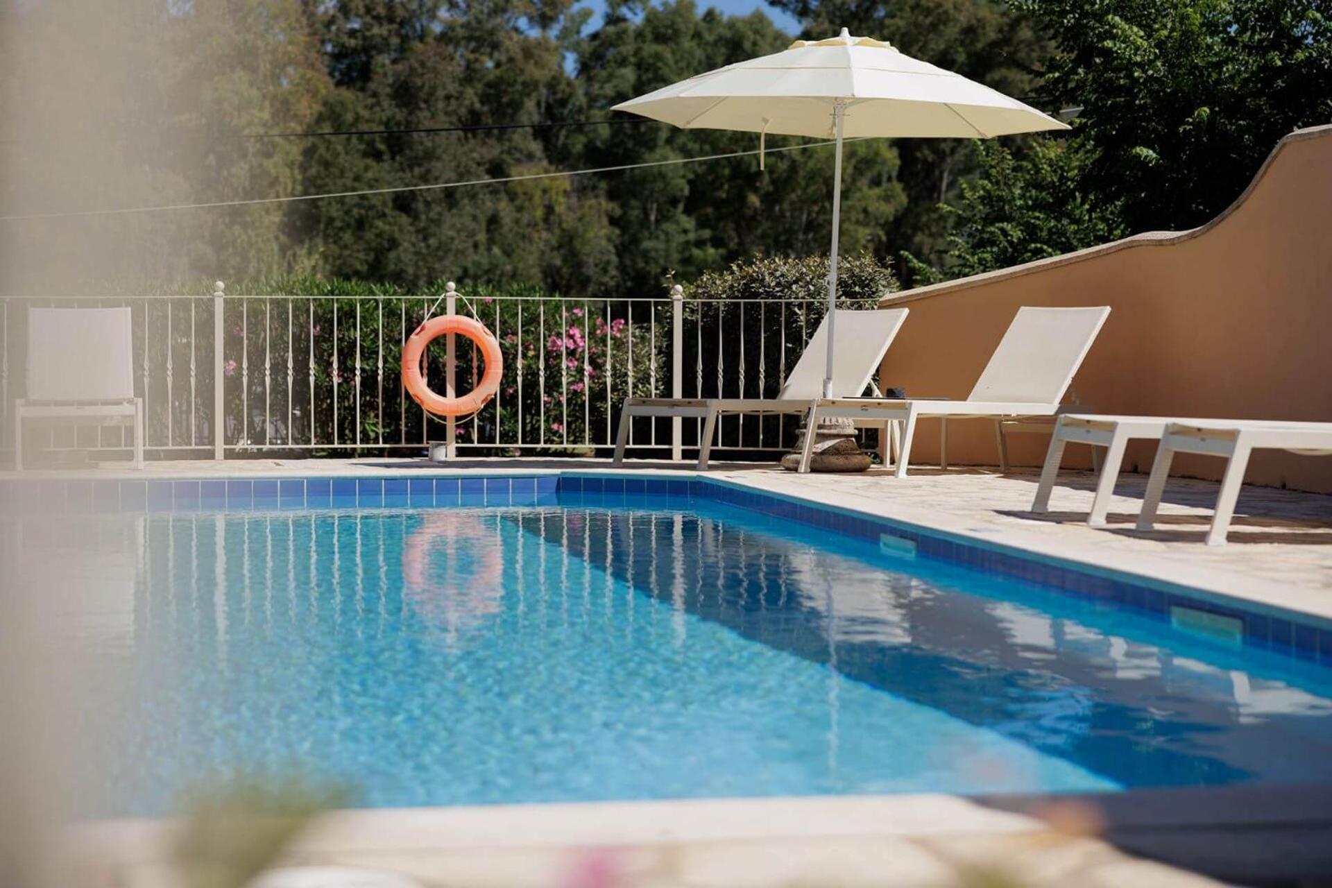 Villa St Nicholas House With Private Heated Pool Дассия Экстерьер фото