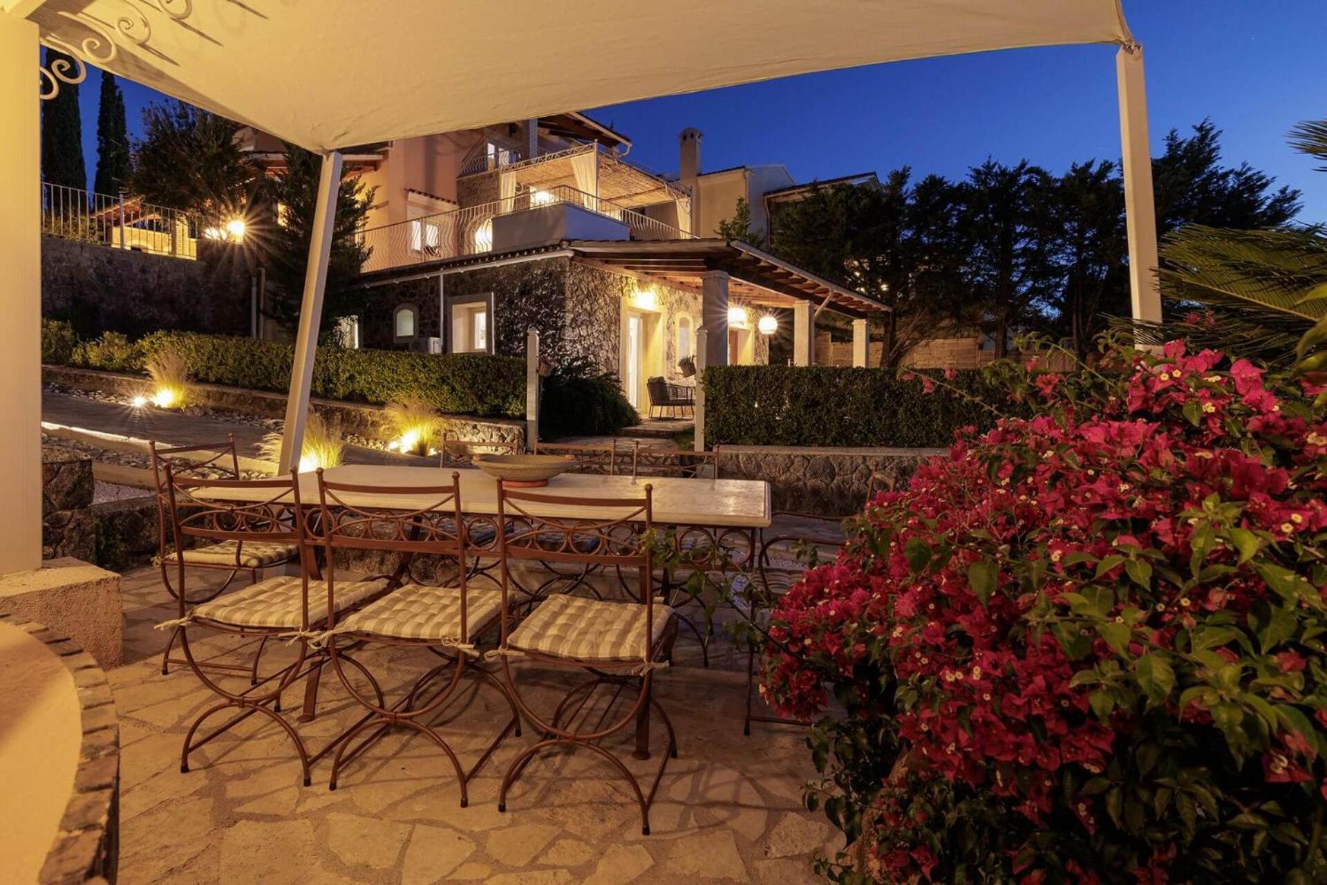 Villa St Nicholas House With Private Heated Pool Дассия Экстерьер фото